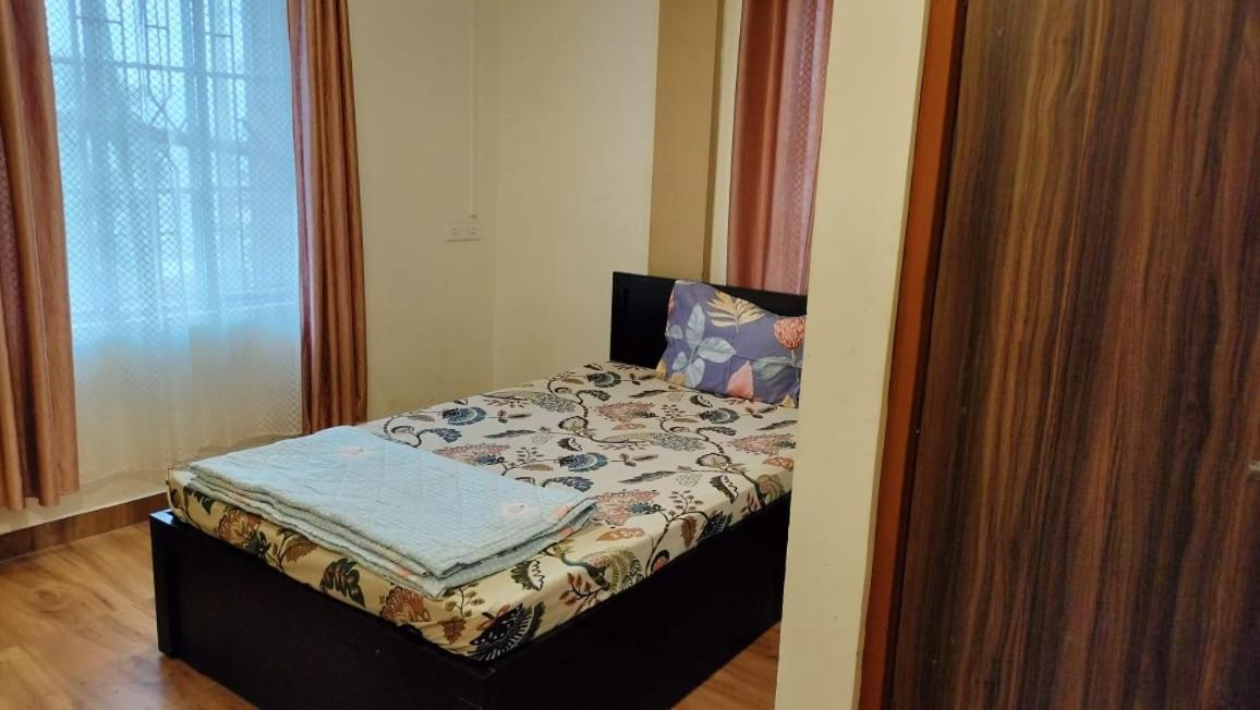Aroma Inn 실롱 외부 사진