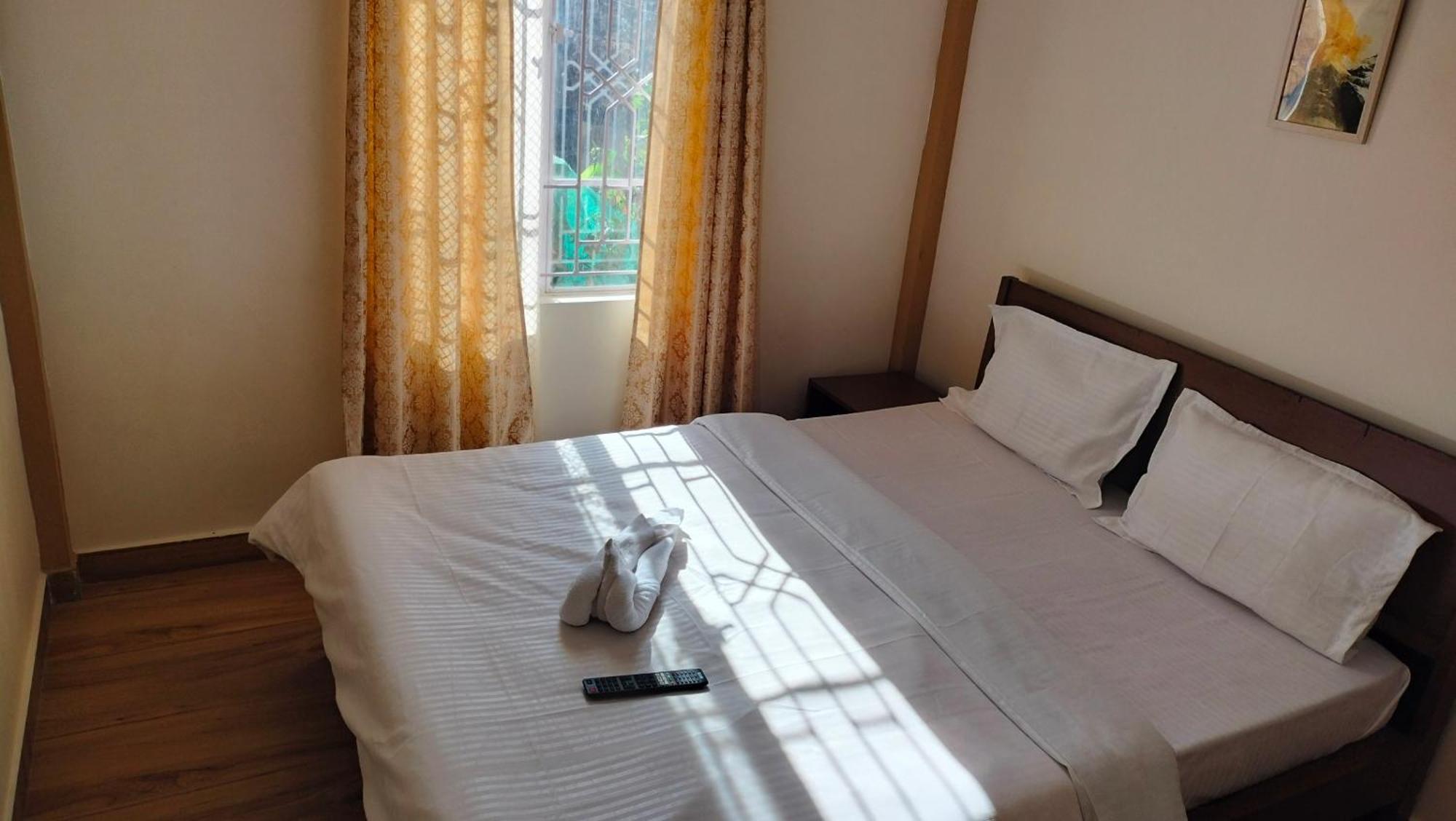Aroma Inn 실롱 외부 사진