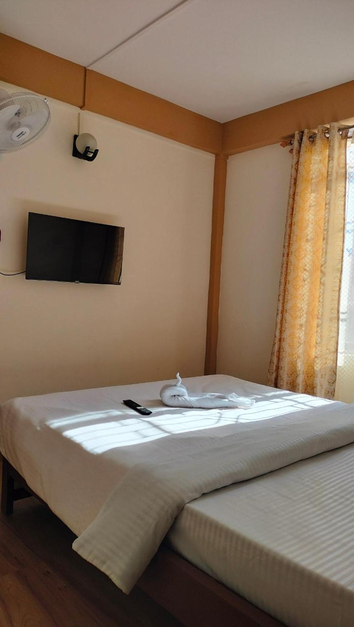 Aroma Inn 실롱 외부 사진