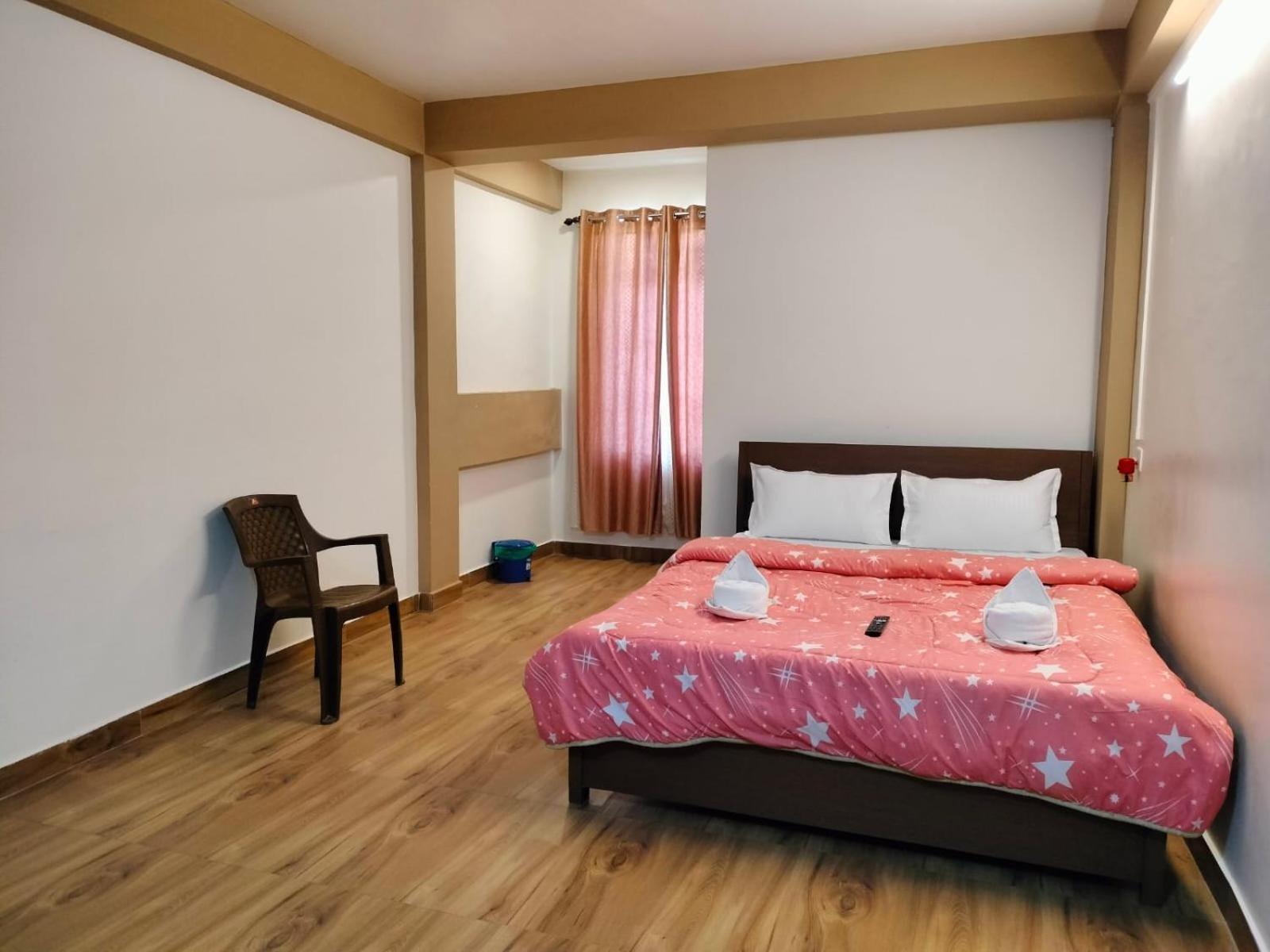 Aroma Inn 실롱 외부 사진